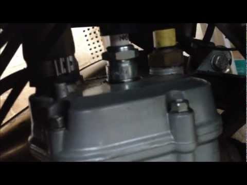 How to change a Spark Plug on a 2 Stroke