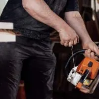How to fix a chainsaw that's hard to pull when starting.