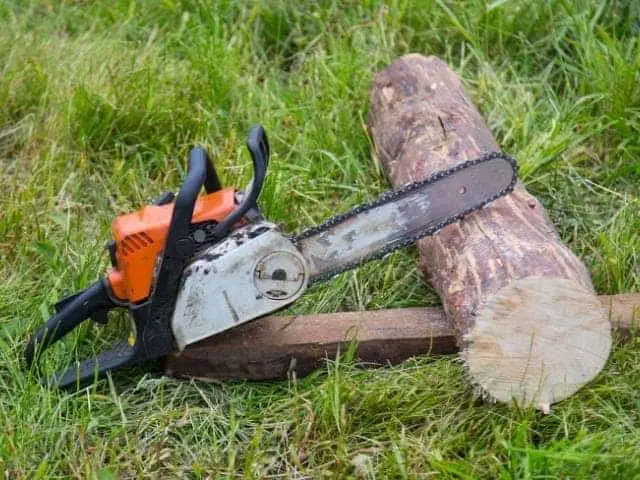 Reasons a chainsaw will make sparks.
