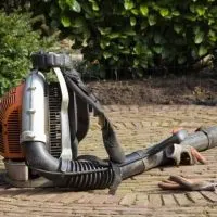 How to rebuild a leaf blower engine.