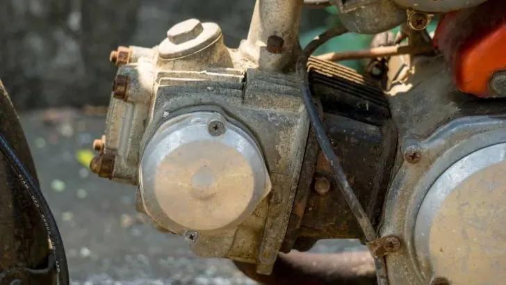 2 Cycle Engine Starts but Won’t Stay Running? Let’s Fix It!