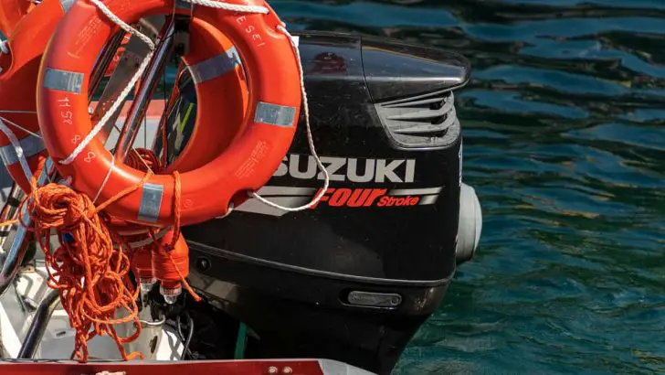 How To Tell if an Outboard Motor Is a 4-Stroke