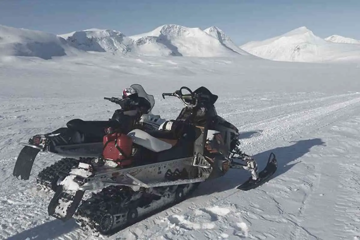 How To Tell if a Snowmobile Crank Is Bad