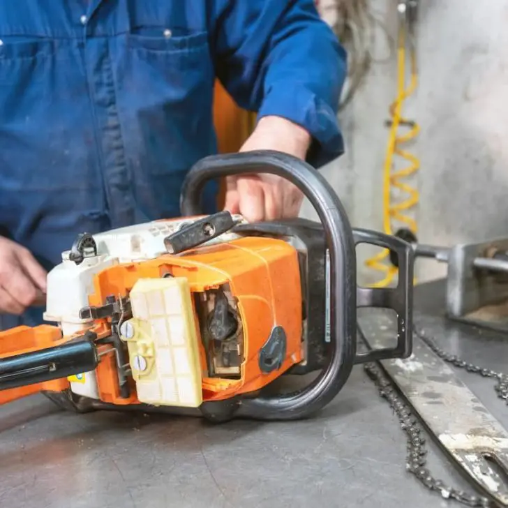 How To Remove a Spark Arrestor From a Stihl Chainsaw