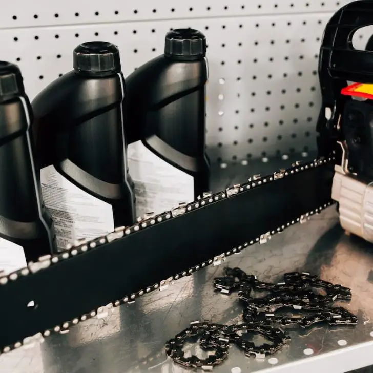 What To Do When a Husqvarna Chainsaw Keeps Flooding