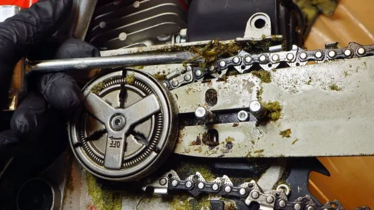Milwaukee Chainsaw Not Oiling the Chain: 6 Fixes